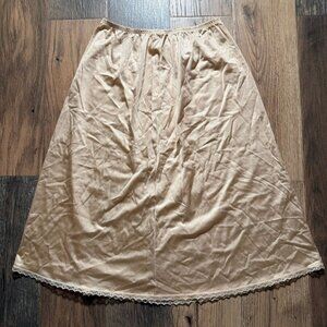 Vintage Vanity Fair Nude Tan Half Slip Size Medium